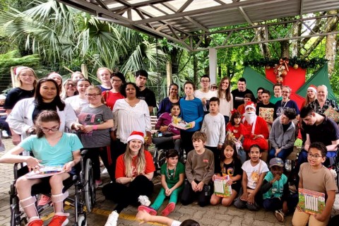 Natal Solidário celebra 10 anos de afeto e inclusão na APAE Gramado