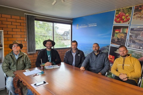Secretaria de Agricultura e RGE articulam expansão de rede trifásica e canal direto para produtores rurais