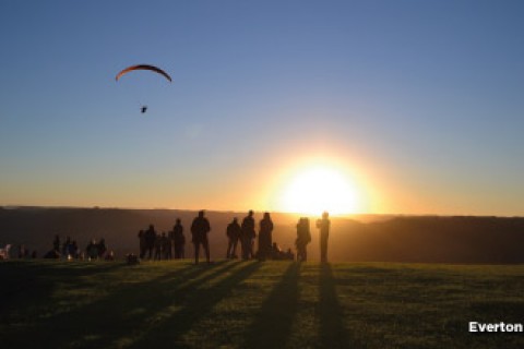 Verão no Jardim da Serra Gaúcha 2026 abre inscrições para gastronomia no Ninho das Águias