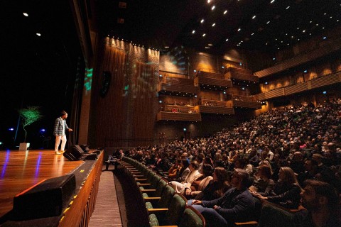 Sicredi Pioneira promove rede de solidariedade em palestras com Murilo Gun